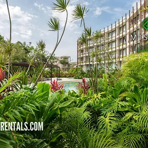 Mistiq Gardens Luxury Appartement